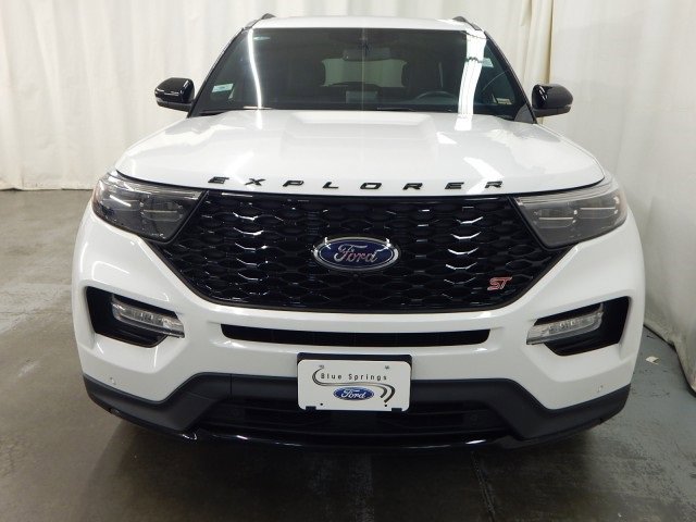 Used 2023 Ford Explorer ST w/ Equipment Group 401A image 9