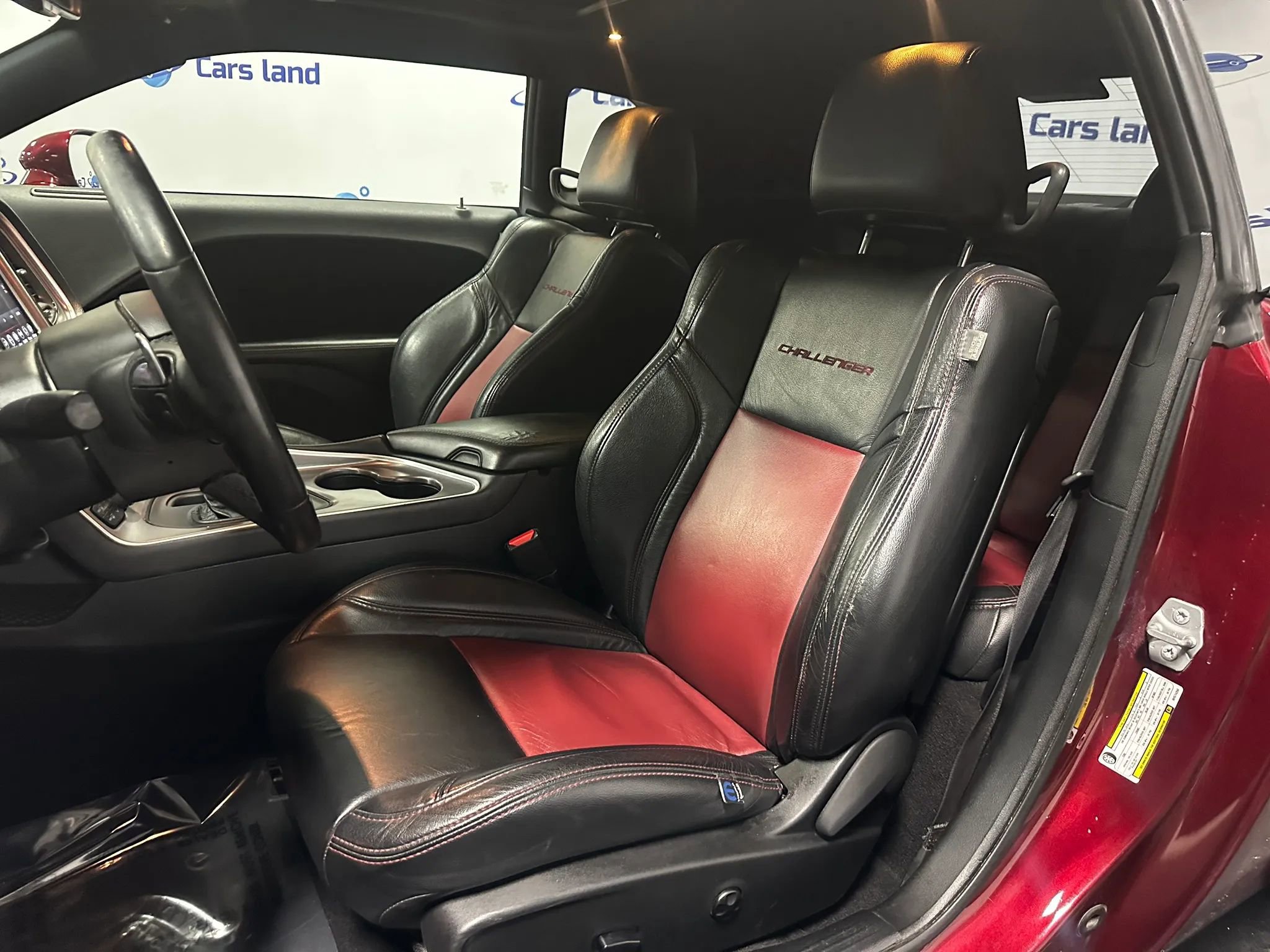 Used 2019 Dodge Challenger GT w/ Driver Convenience Group RWD image 11