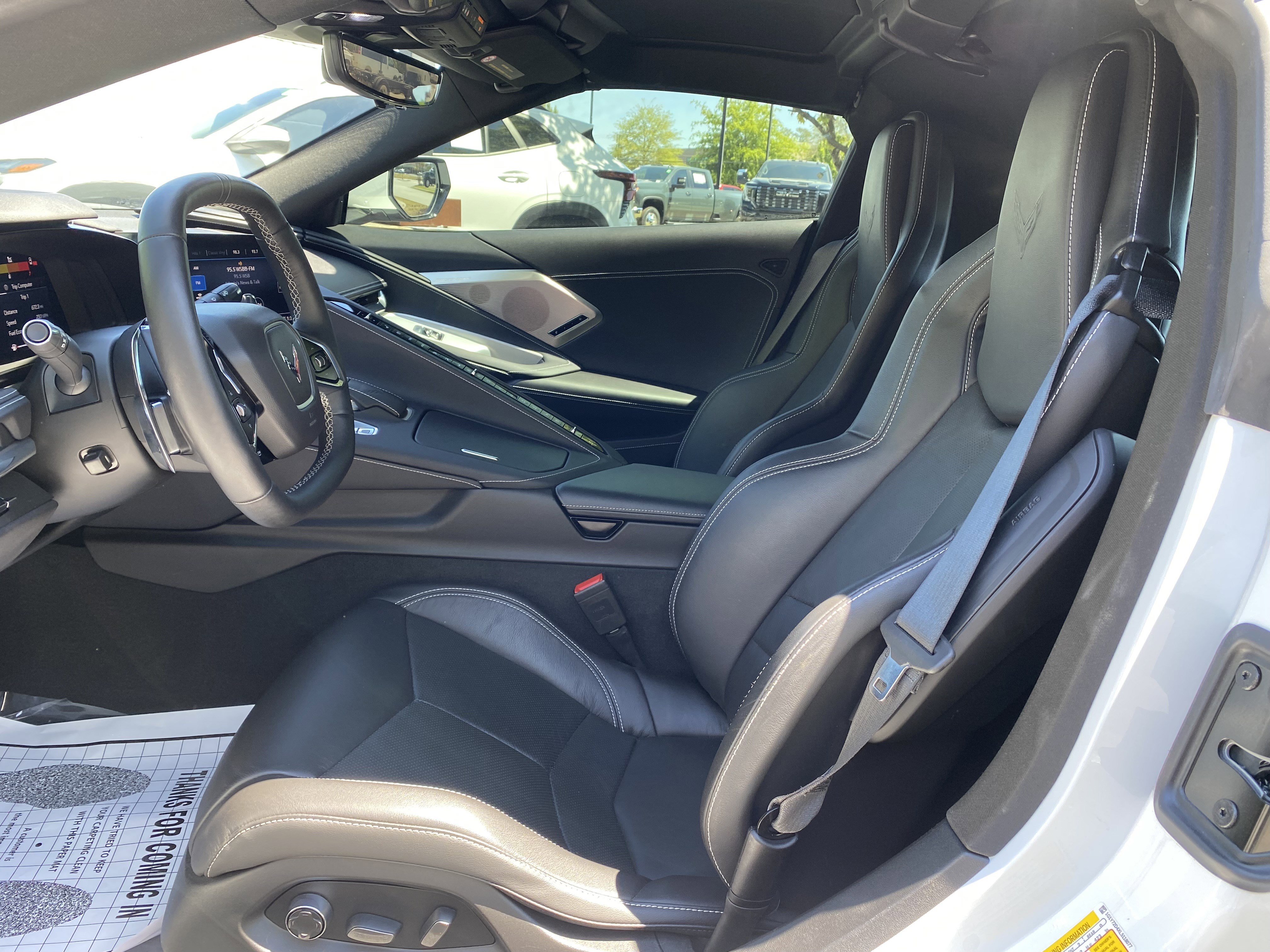 Used 2020 Chevrolet Corvette Stingray Preferred Cpe w/ 2LT Preferred Equipment Group image 16