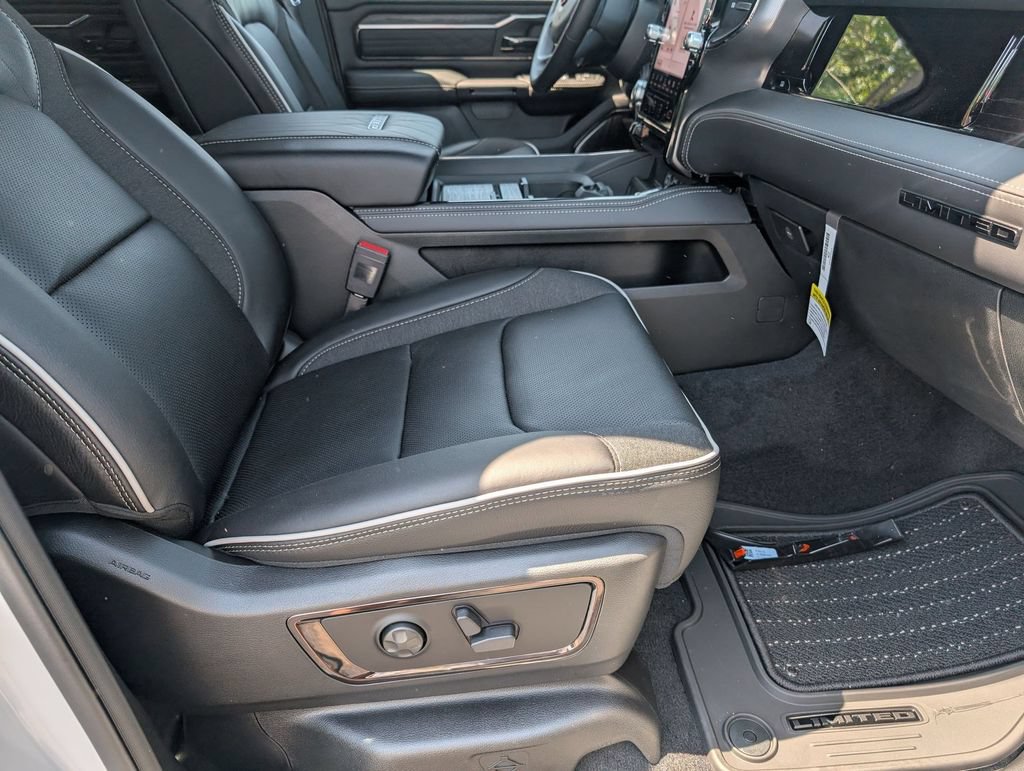 New 2026 RAM 1500 Limited AWD/4WD image 32