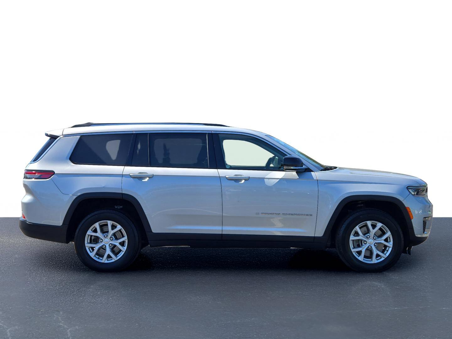 Used 2023 Jeep Grand Cherokee L Limited image 6