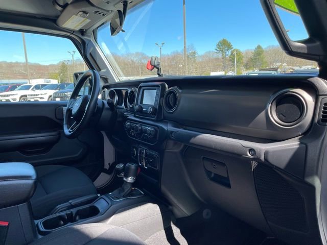Used 2021 Jeep Gladiator Willys image 25