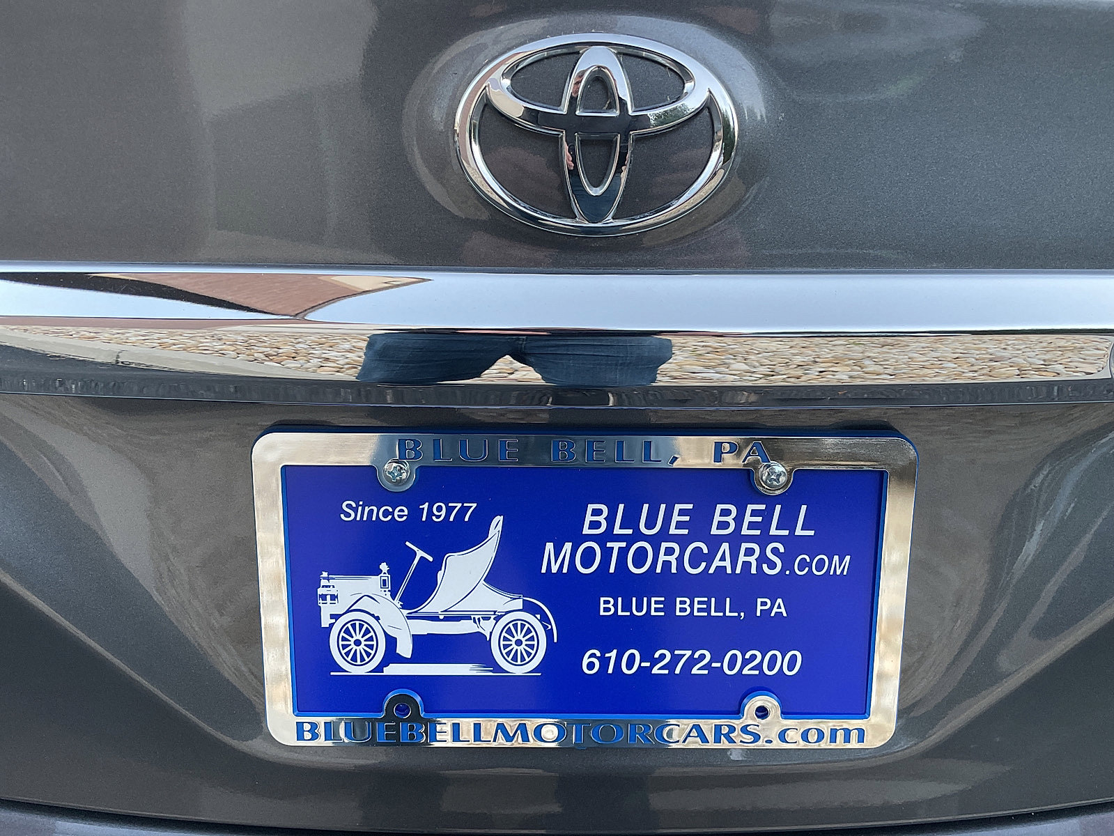 Used 2013 Toyota Corolla LE image 19