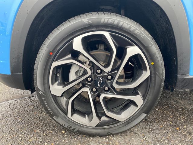 Certified 2024 Chevrolet Trax RS w/ Driver Confidence Package image 21