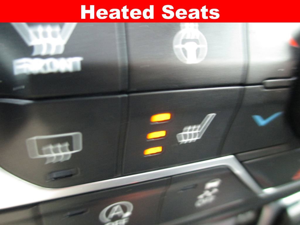 Used 2018 Jeep Wrangler Unlimited Sahara w/ Cold Weather Group image 15