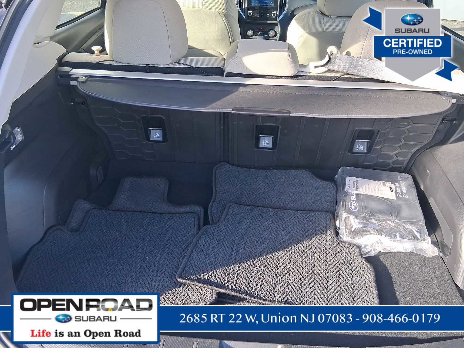 Used 2023 Subaru Impreza Premium image 9