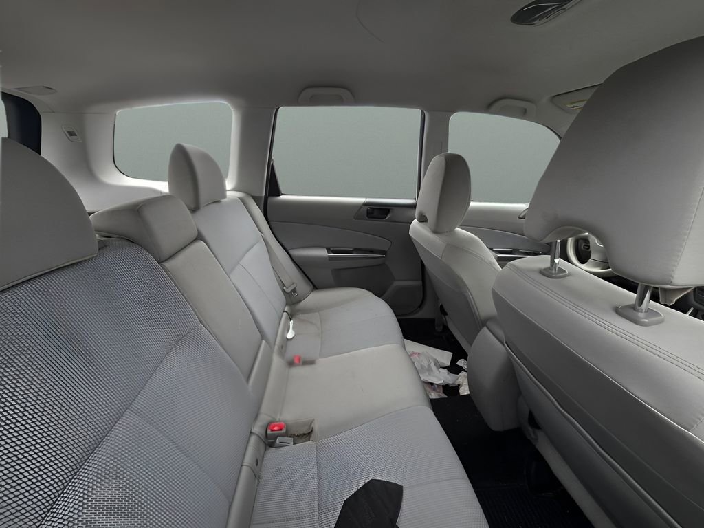 Used 2012 Subaru Forester 2.5X w/ Alloy Wheel Pkg AWD/4WD image 8