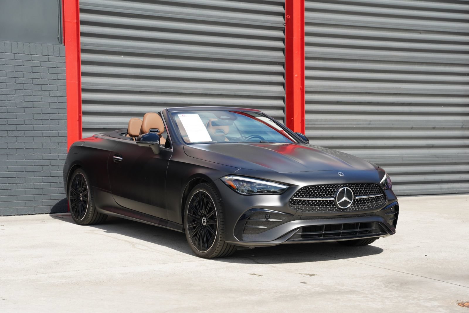 Used 2024 Mercedes-Benz CLE 300 4MATIC Cabriolet image 2