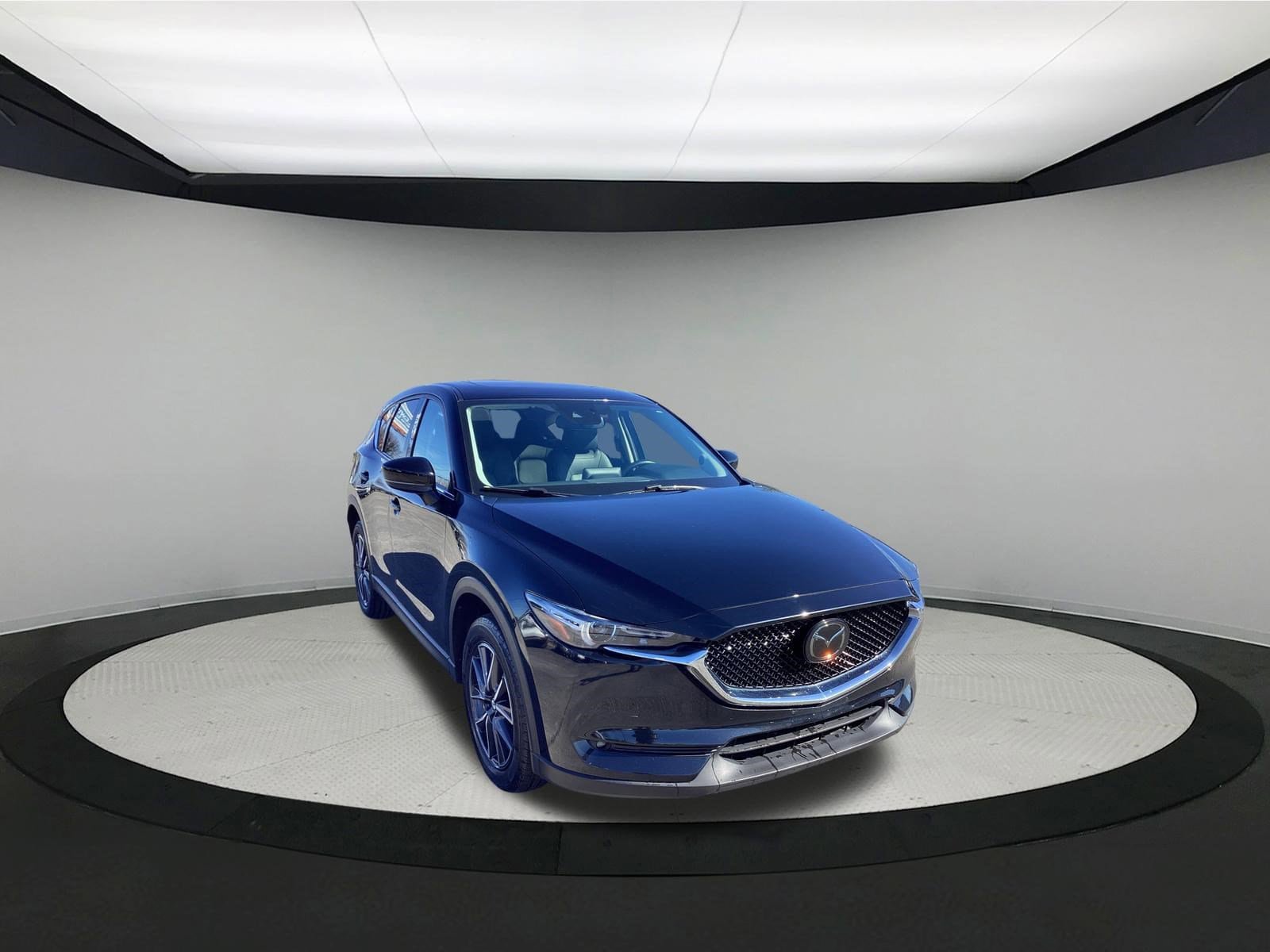Used 2018 MAZDA CX-5 Grand Touring image 2