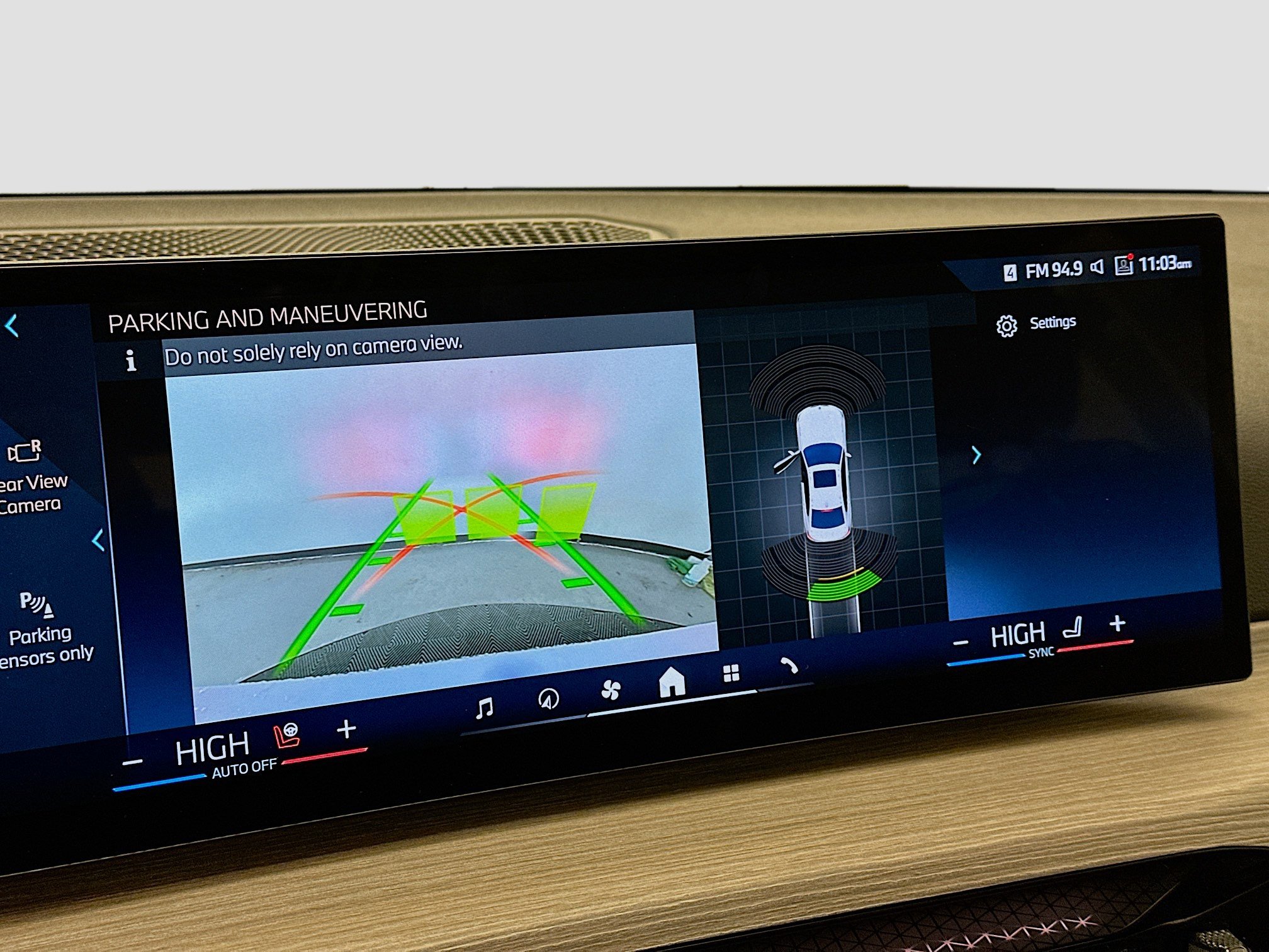 Used 2025 BMW 330i xDrive 330i xDrive image 23