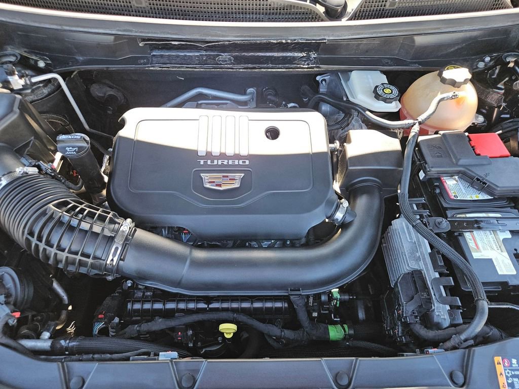 Used 2022 Cadillac XT5 Premium Luxury w/ LPO, Floor Liner Package FWD image 31