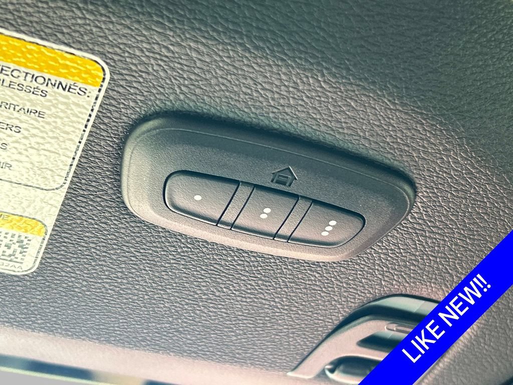 Certified 2025 Jeep Gladiator Sport AWD/4WD image 31