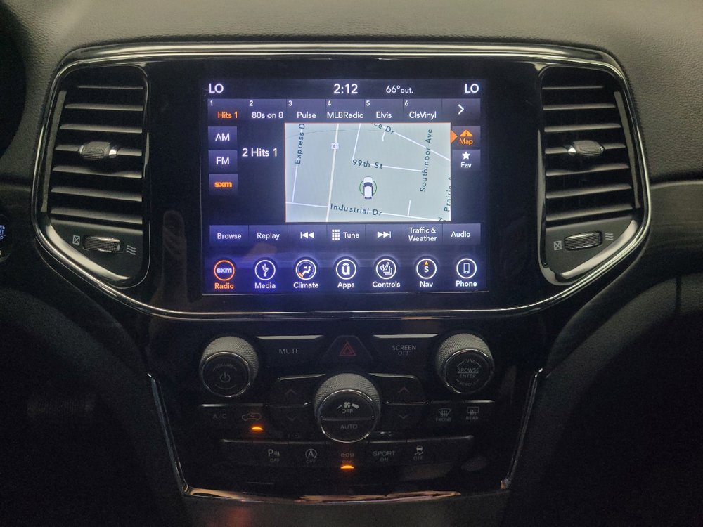 Used 2019 Jeep Grand Cherokee Altitude AWD/4WD image 25