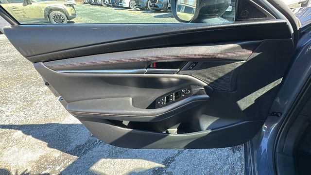 Used 2024 MAZDA MAZDA3 s image 25