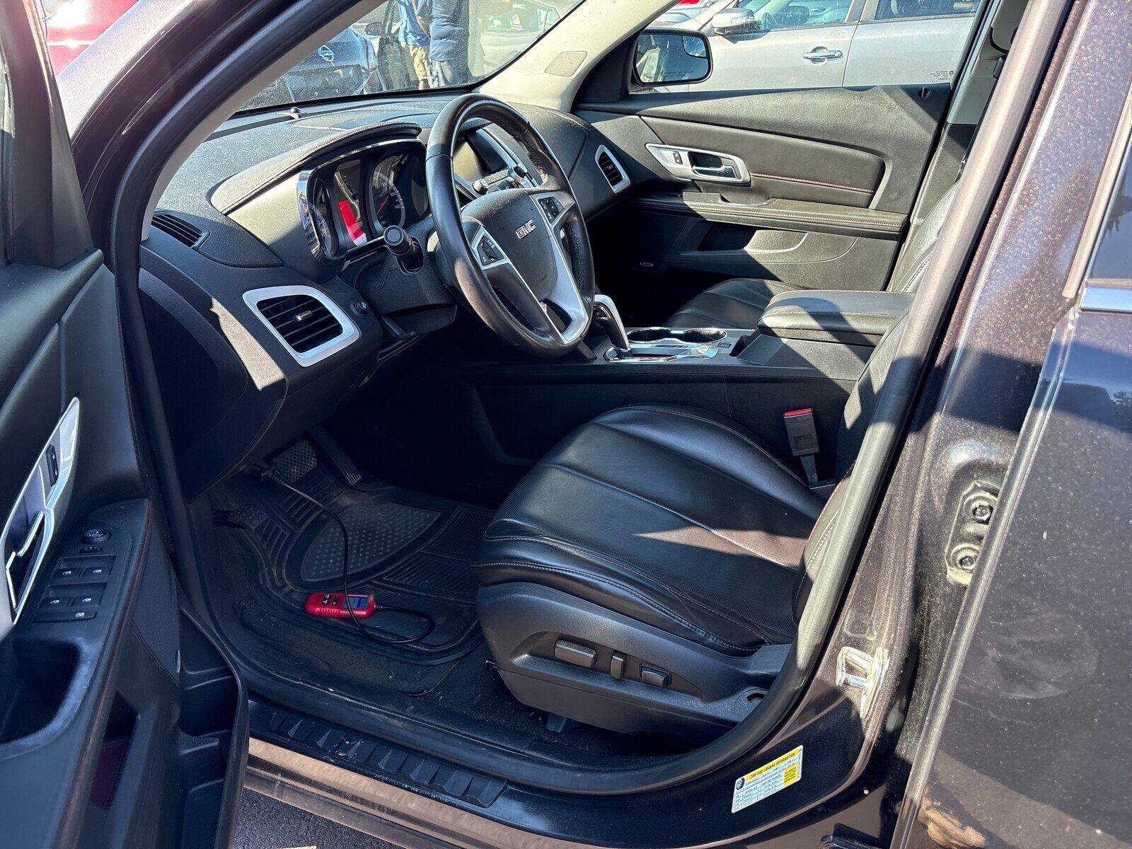 Used 2013 GMC Terrain SLT FWD image 6