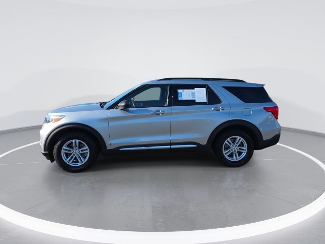 Used 2020 Ford Explorer XLT w/ Equipment Group 202A RWD image 5