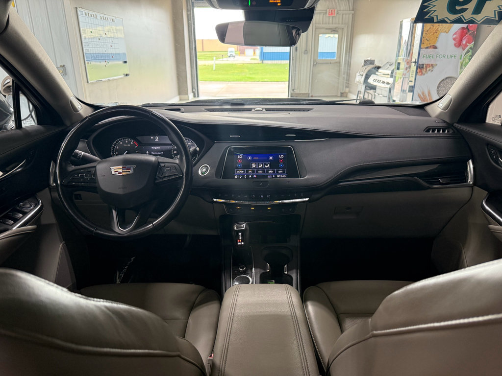 Used 2019 Cadillac XT4 Premium Luxury AWD/4WD image 13