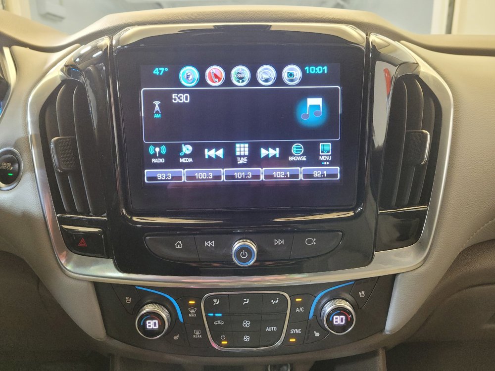 Used 2018 Chevrolet Traverse Premier w/ Driver Confidence II Package FWD image 25