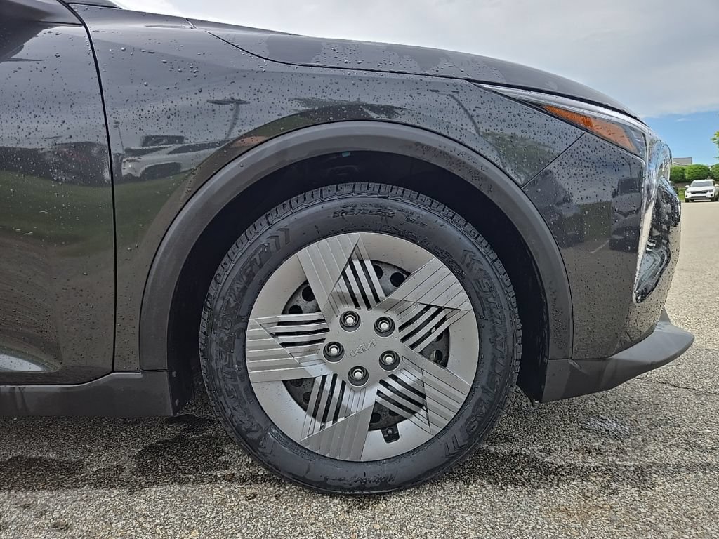 Certified 2025 Kia K4 FWD image 11