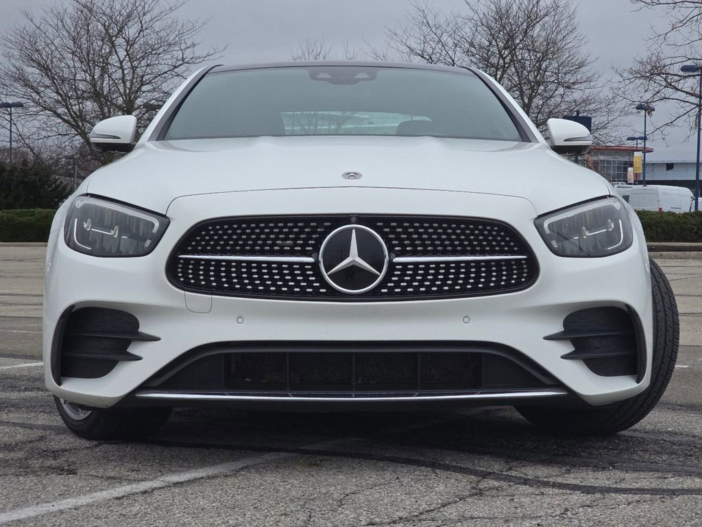 Used 2022 Mercedes-Benz E 350 4MATIC Sedan image 12