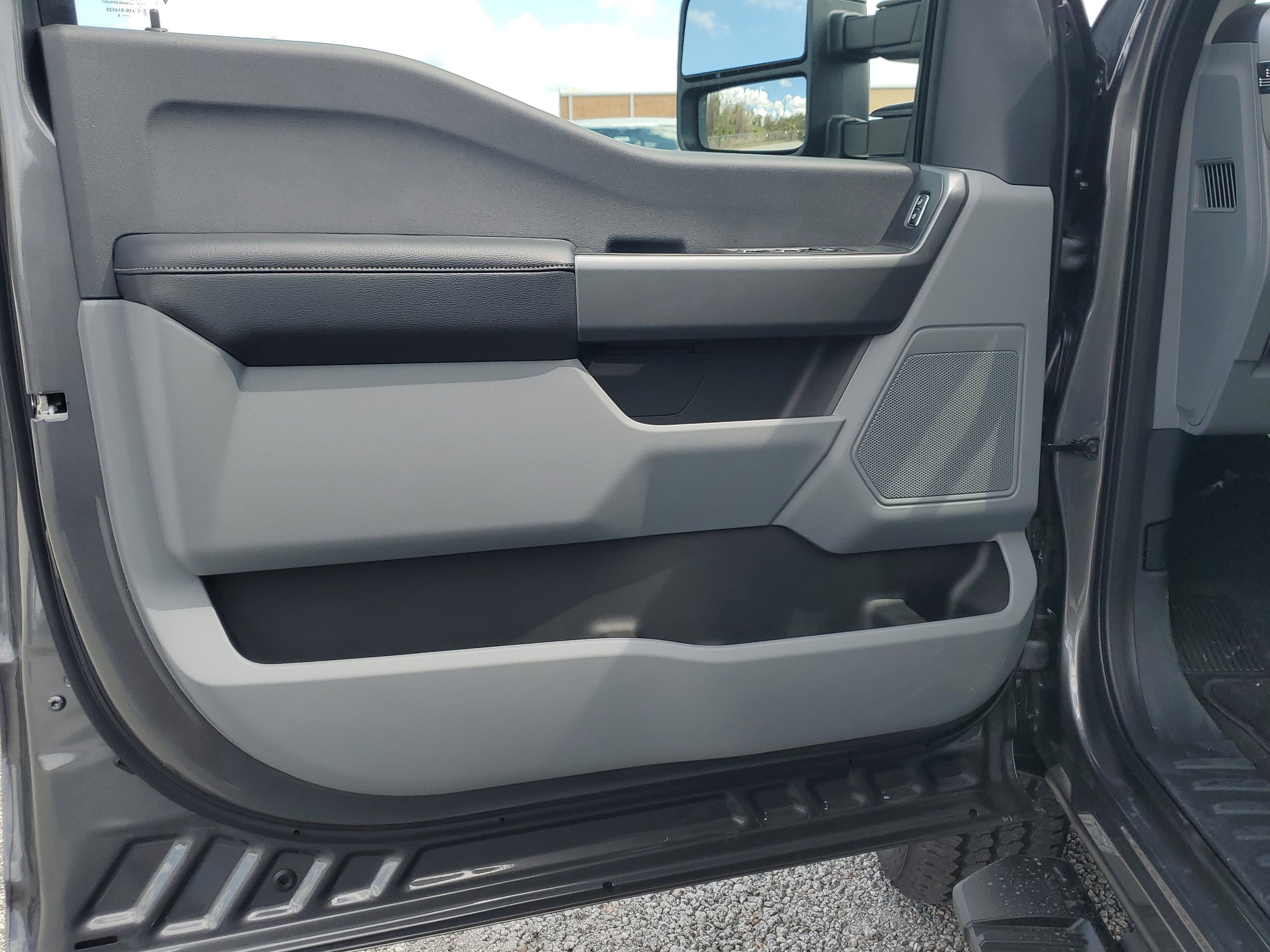 New 2026 Ford F350 XL w/ STX Appearance Package AWD/4WD image 16