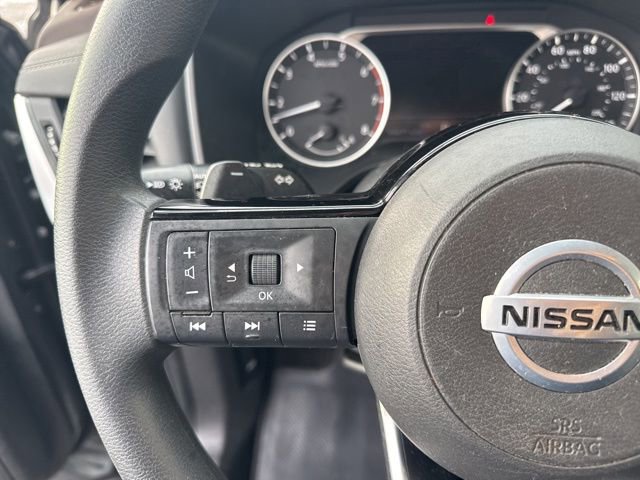 Used 2021 Nissan Rogue S image 19