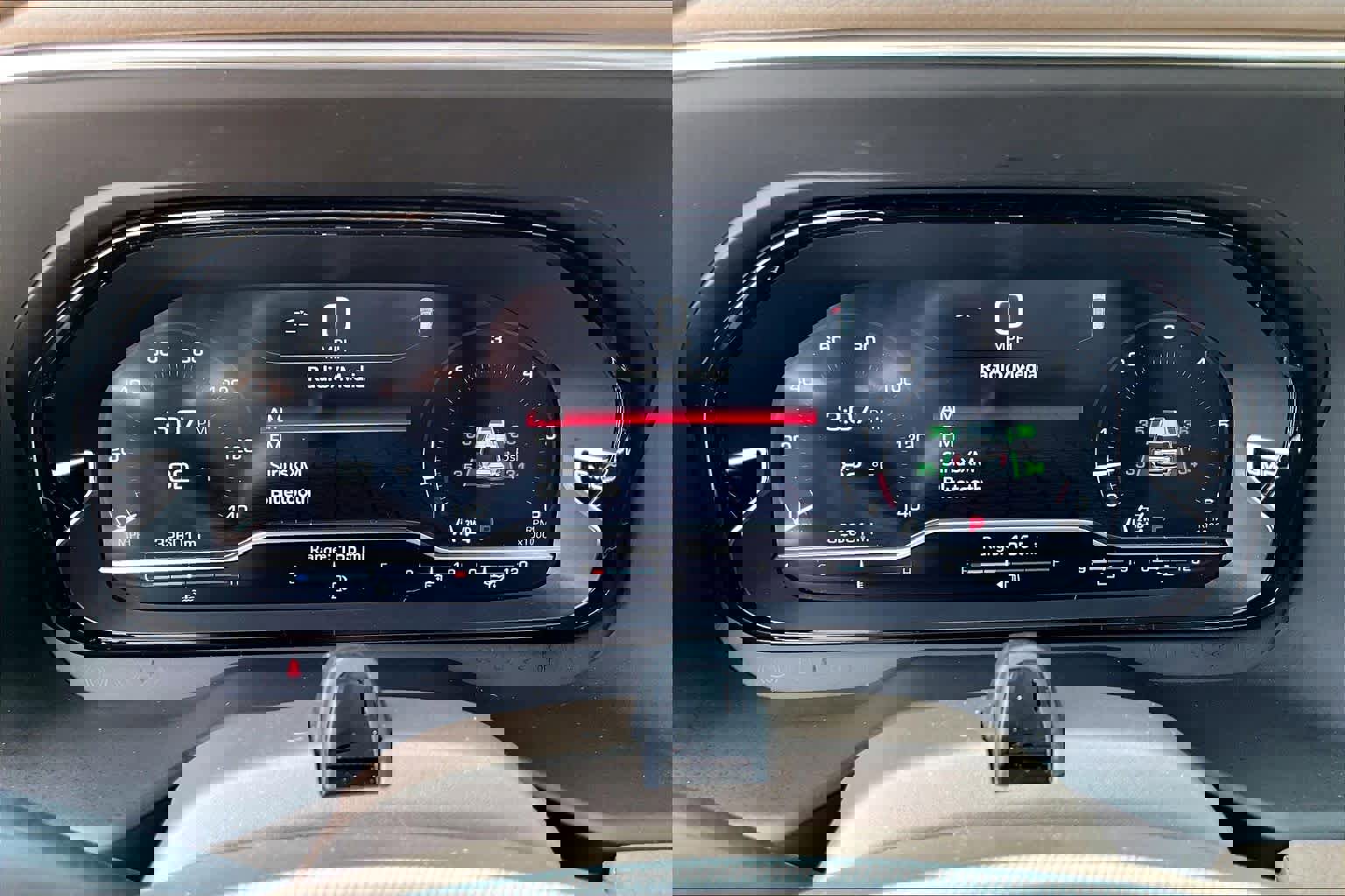 Used 2023 GMC Yukon Denali w/ Advanced Technology Package image 26