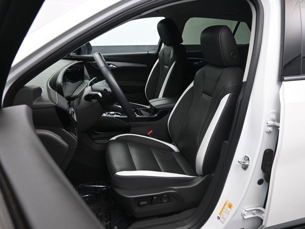 Used 2024 Buick Envision Sport Touring image 21
