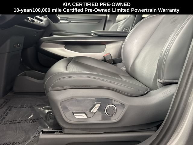 Certified 2024 Kia EV9 Light Long Range RWD image 19