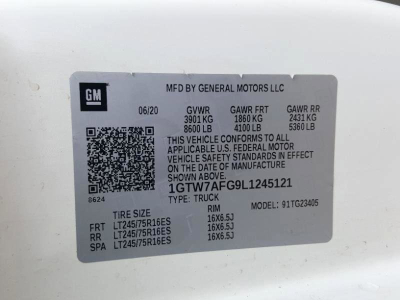 Used 2020 GMC Savana 2500 w/ Driver Convenience Package RWD image 22