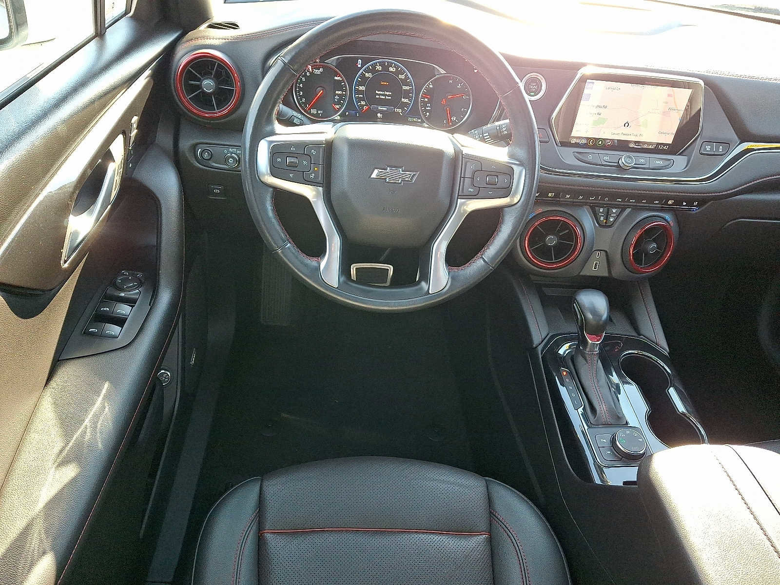 Used 2021 Chevrolet Blazer RS w/ Enhanced Convenience Package image 11