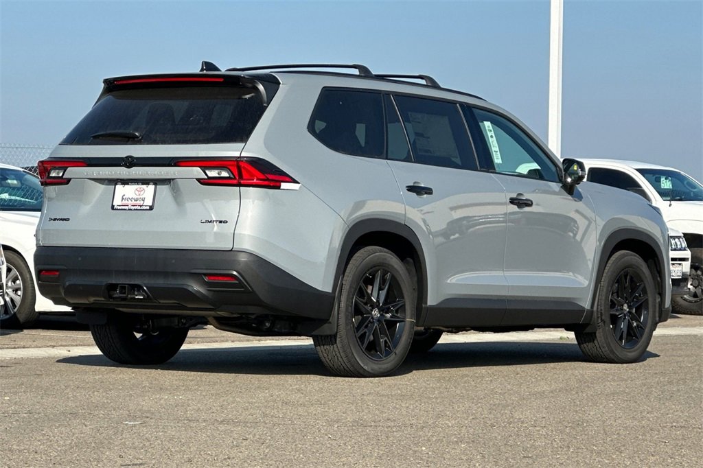 New 2026 Toyota Grand Highlander AWD Hybrid image 4