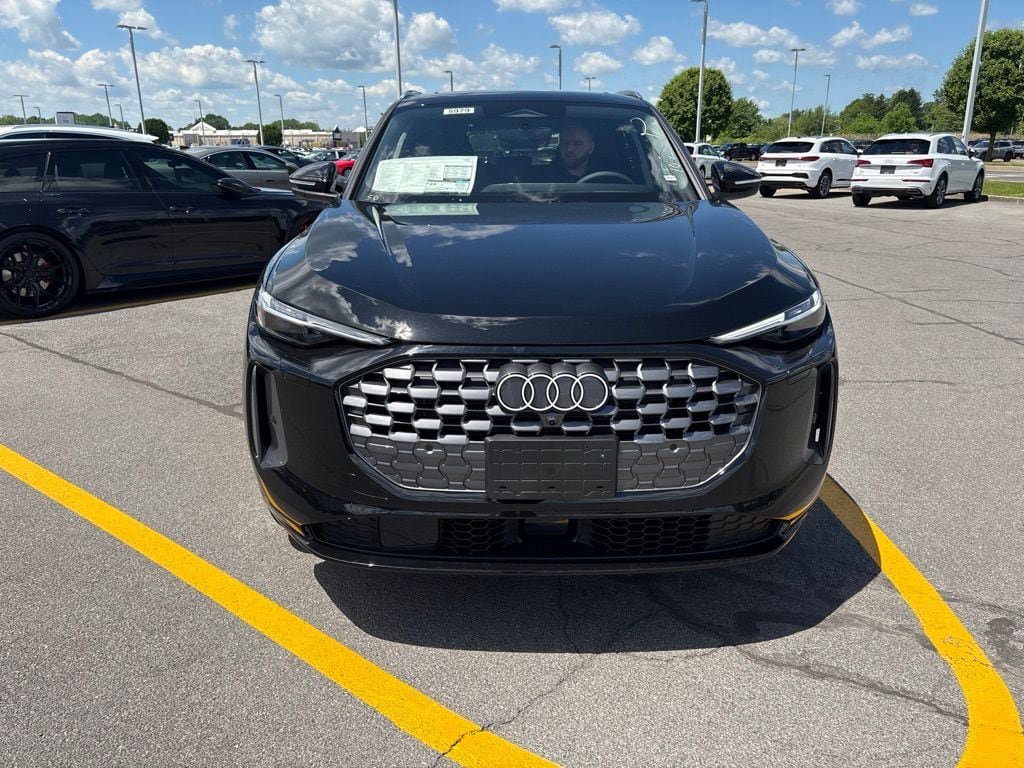 New 2026 Audi Q5 Premium Plus AWD/4WD image 2