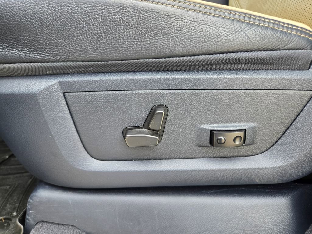 Used 2022 RAM 2500 Limited image 24