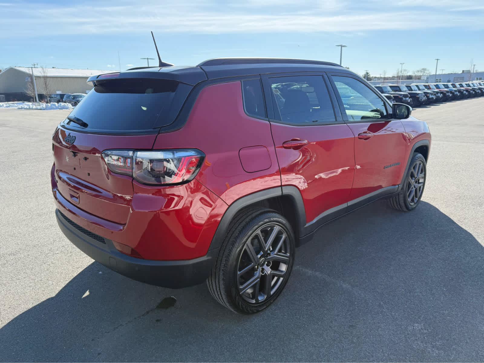 Used 2026 Jeep Compass Limited AWD/4WD image 10