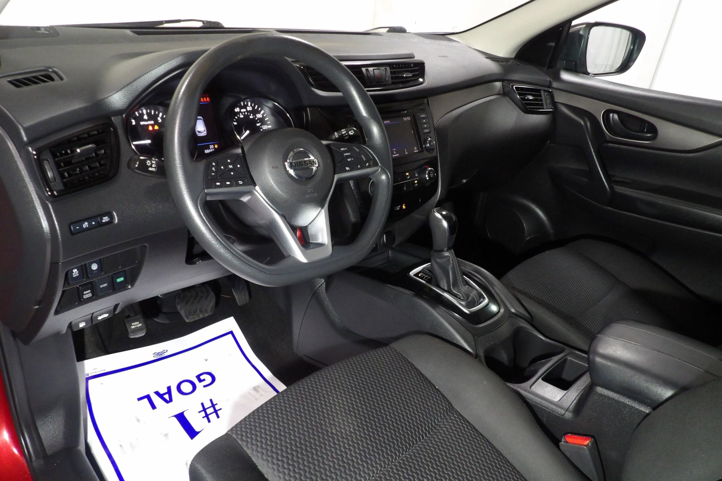 Used 2020 Nissan Rogue Sport S AWD/4WD image 9