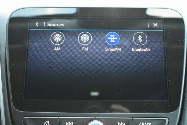 Used 2024 Chevrolet Malibu LT image 25