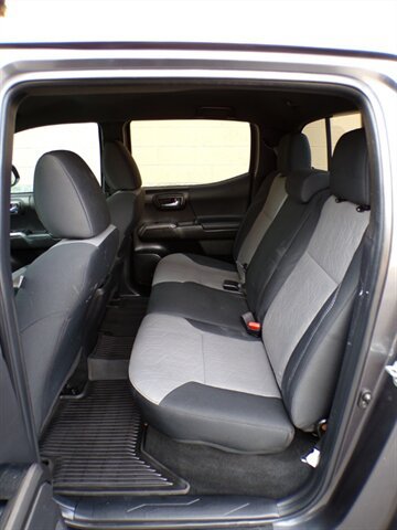 Used 2023 Toyota Tacoma TRD Off-Road RWD image 20