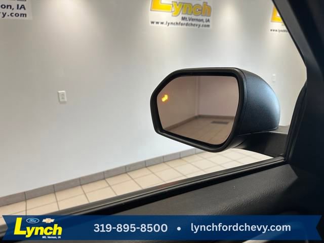 Used 2023 Ford Explorer XLT w/ Equipment Group 202A image 12