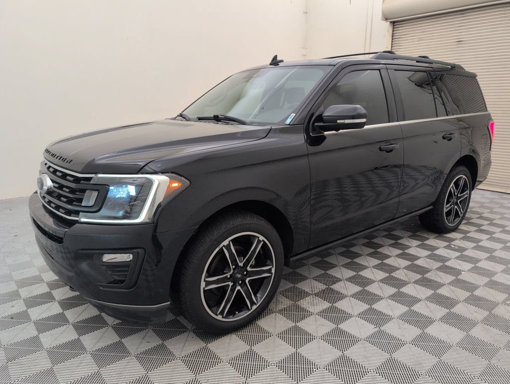 Used 2019 Ford Expedition Limited w/ Equipment Group 303A AWD/4WD image 9