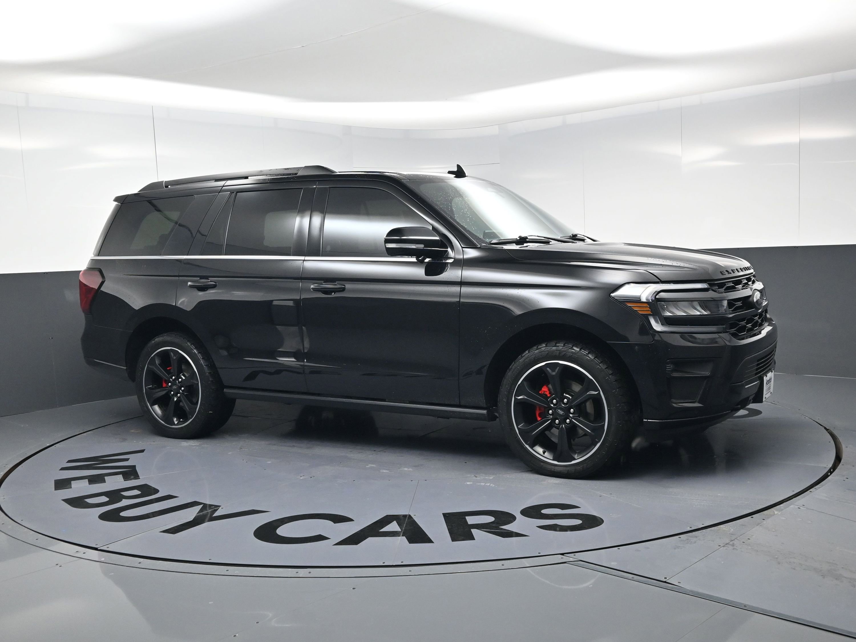 Used 2022 Ford Expedition Limited image 15