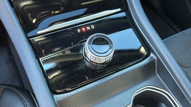 Used 2025 Jeep Grand Cherokee Altitude image 18