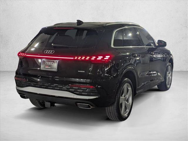 New 2025 Audi Q5 Premium Plus image 2