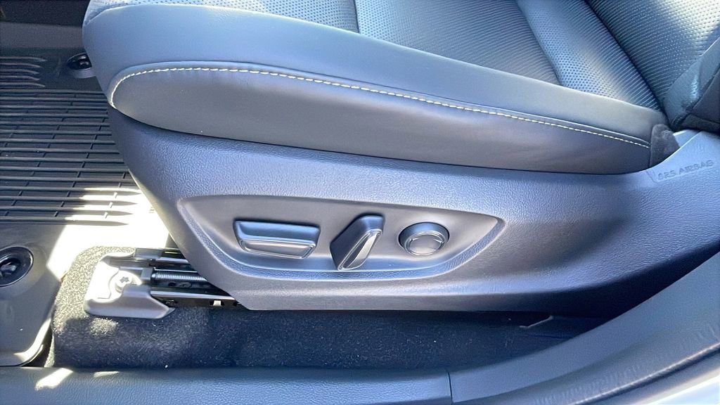 New 2026 Toyota Crown Signia image 30