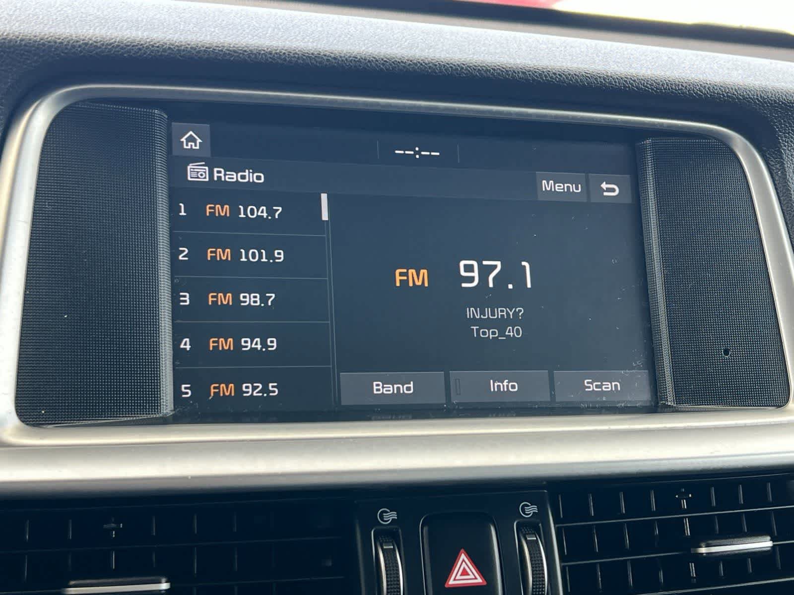 Used 2020 Kia Optima S FWD image 18
