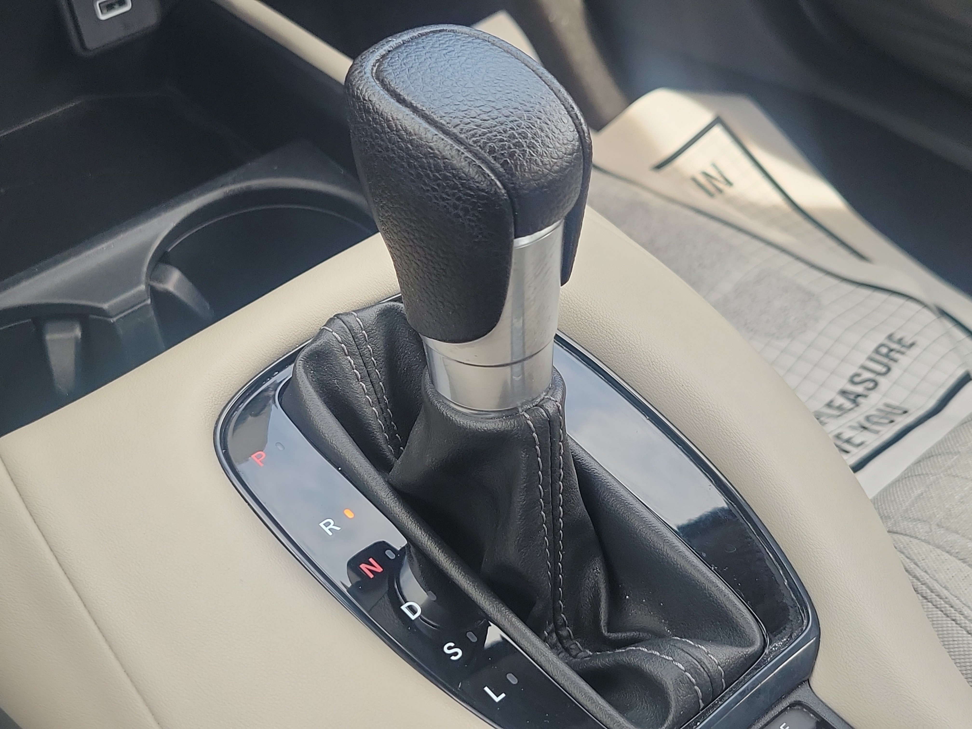 Used 2024 Honda HR-V LX image 21