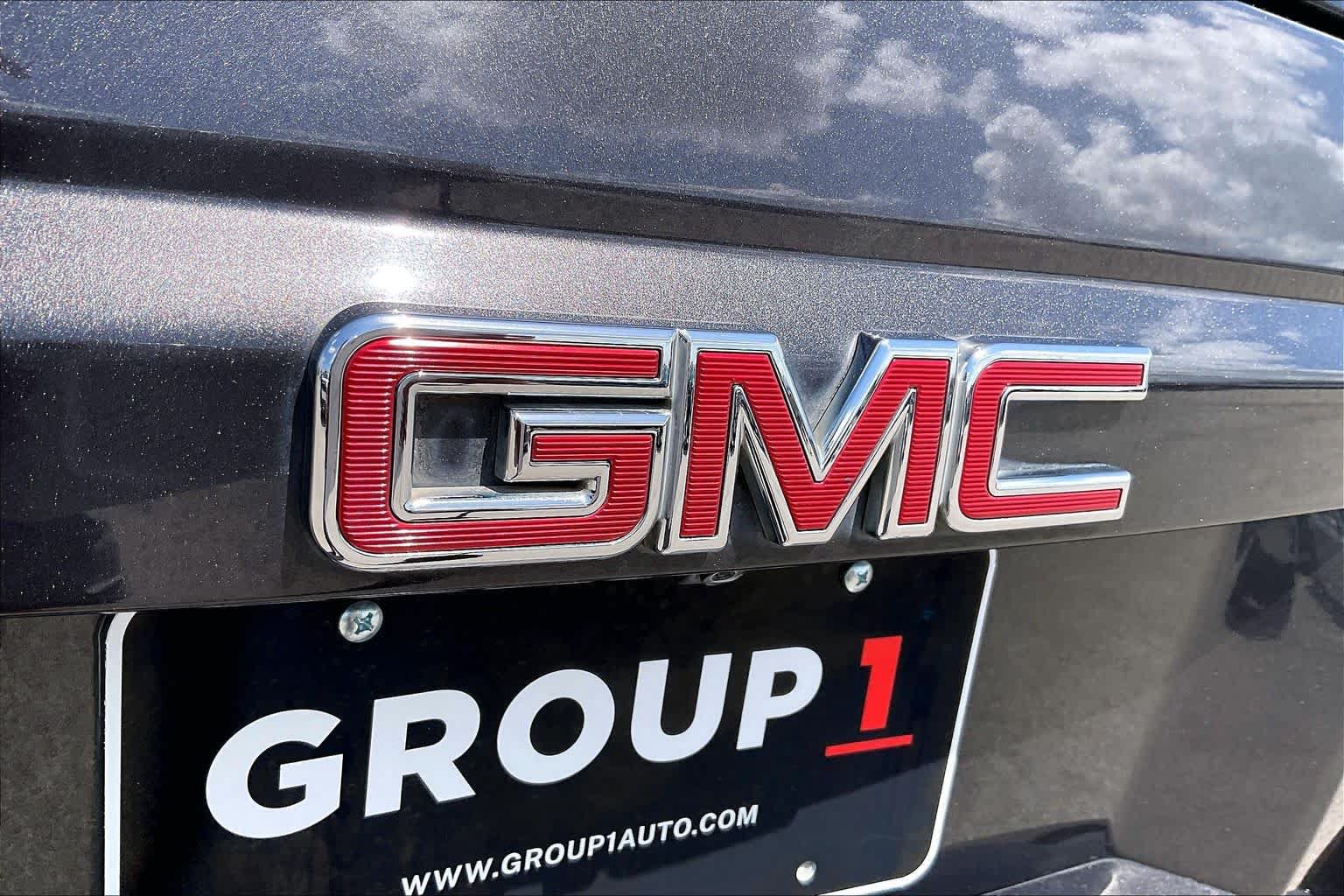 Used 2018 GMC Yukon SLT w/ Premium Edition RWD image 31