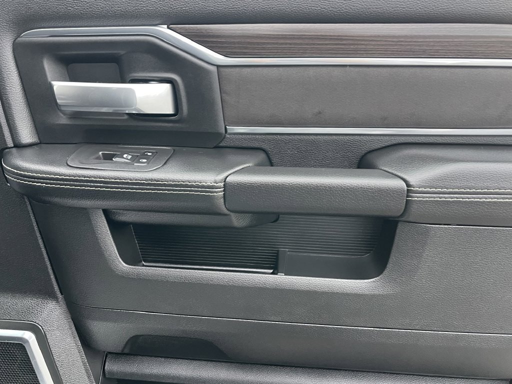 New 2026 RAM 3500 Laramie w/ Night Edition AWD/4WD image 25