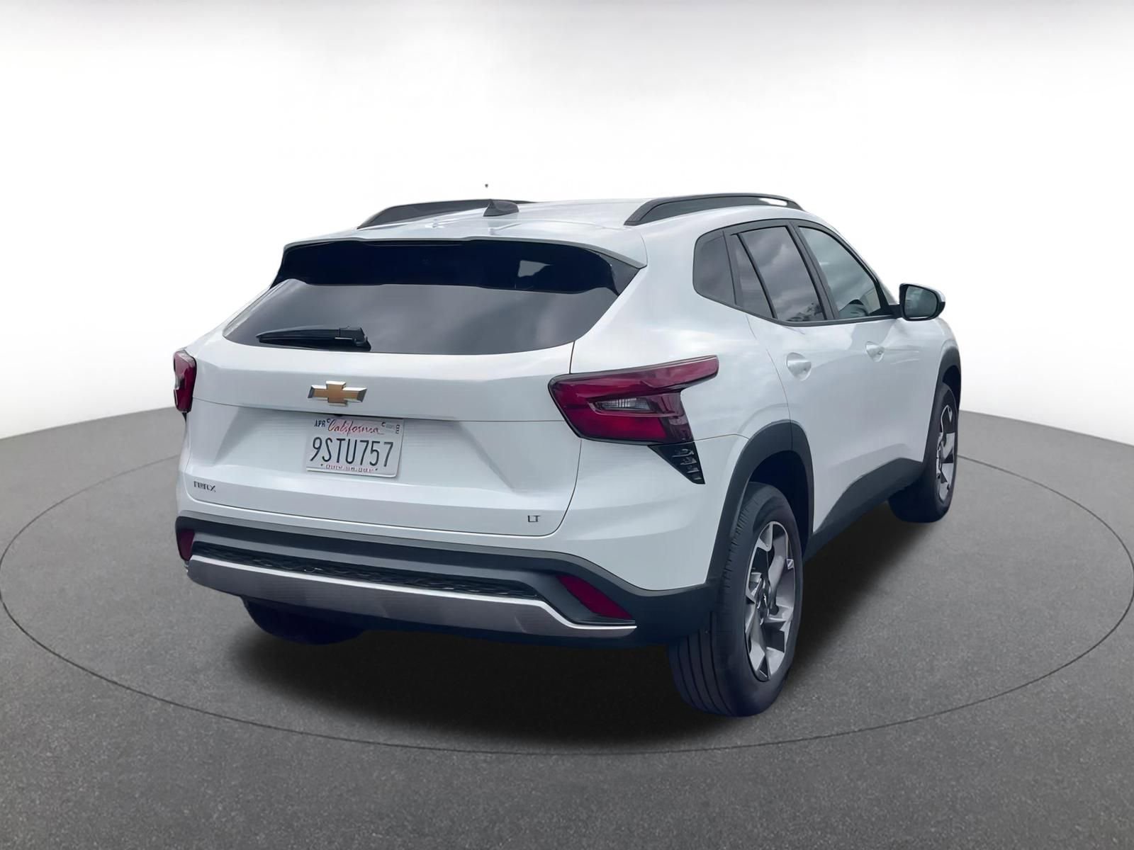 Used 2025 Chevrolet Trax LT image 14