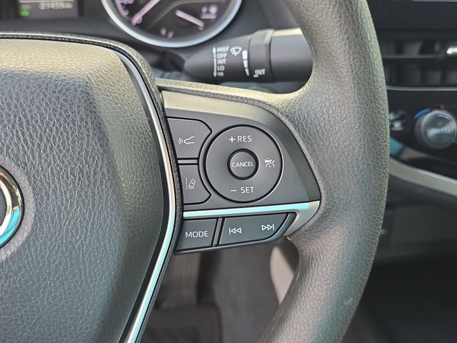 Used 2021 Toyota Camry LE FWD image 31